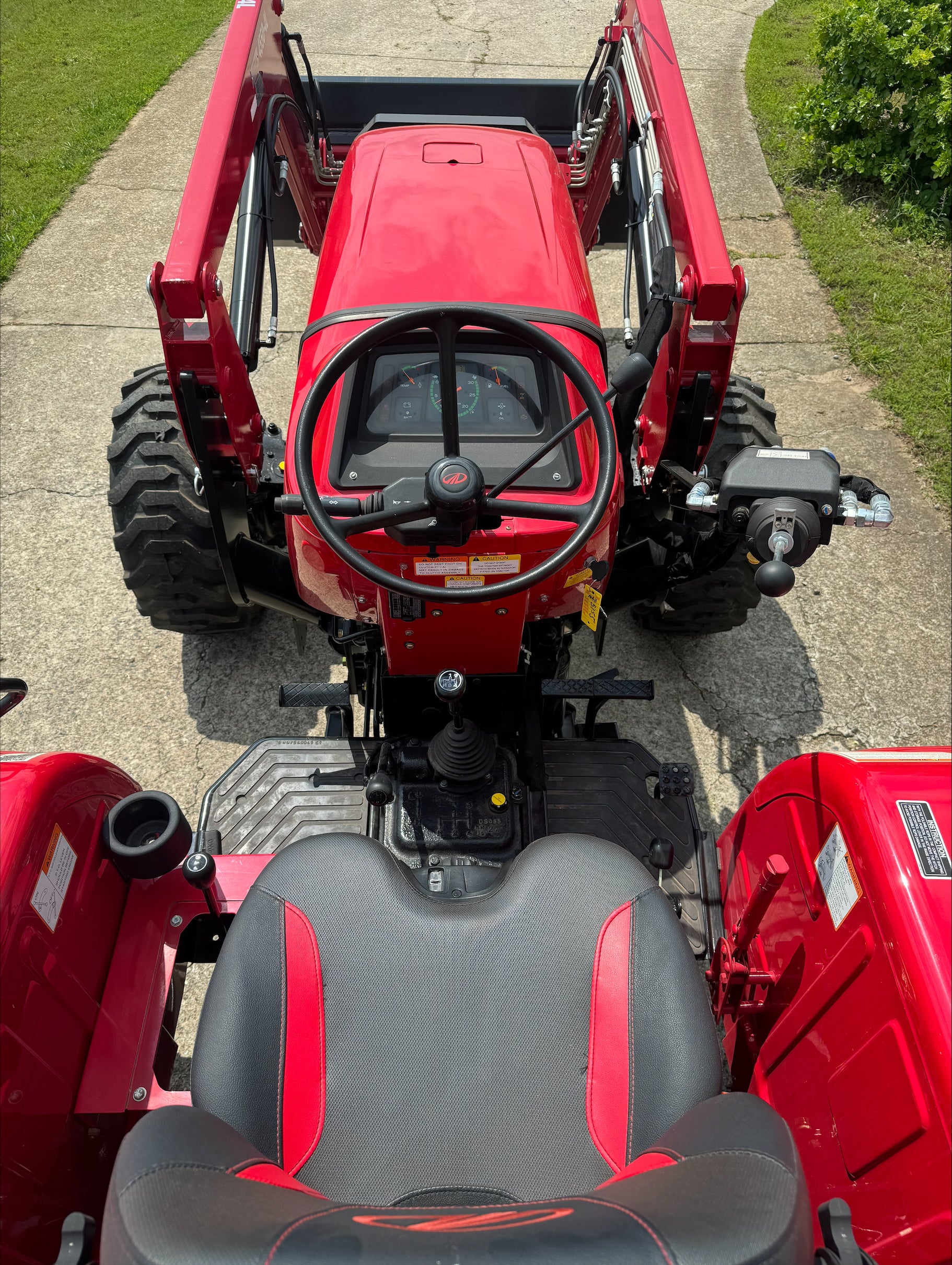 2024 Mahindra 4540 4WD