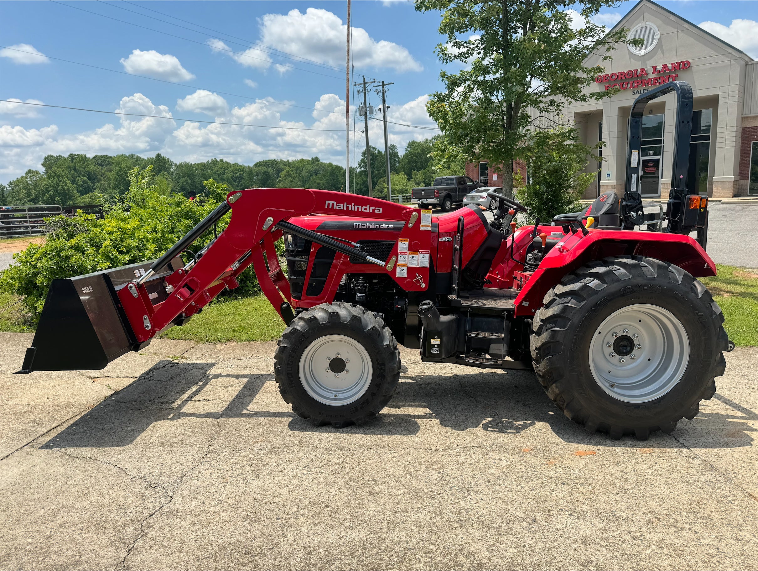 2024 Mahindra 5145 4WD