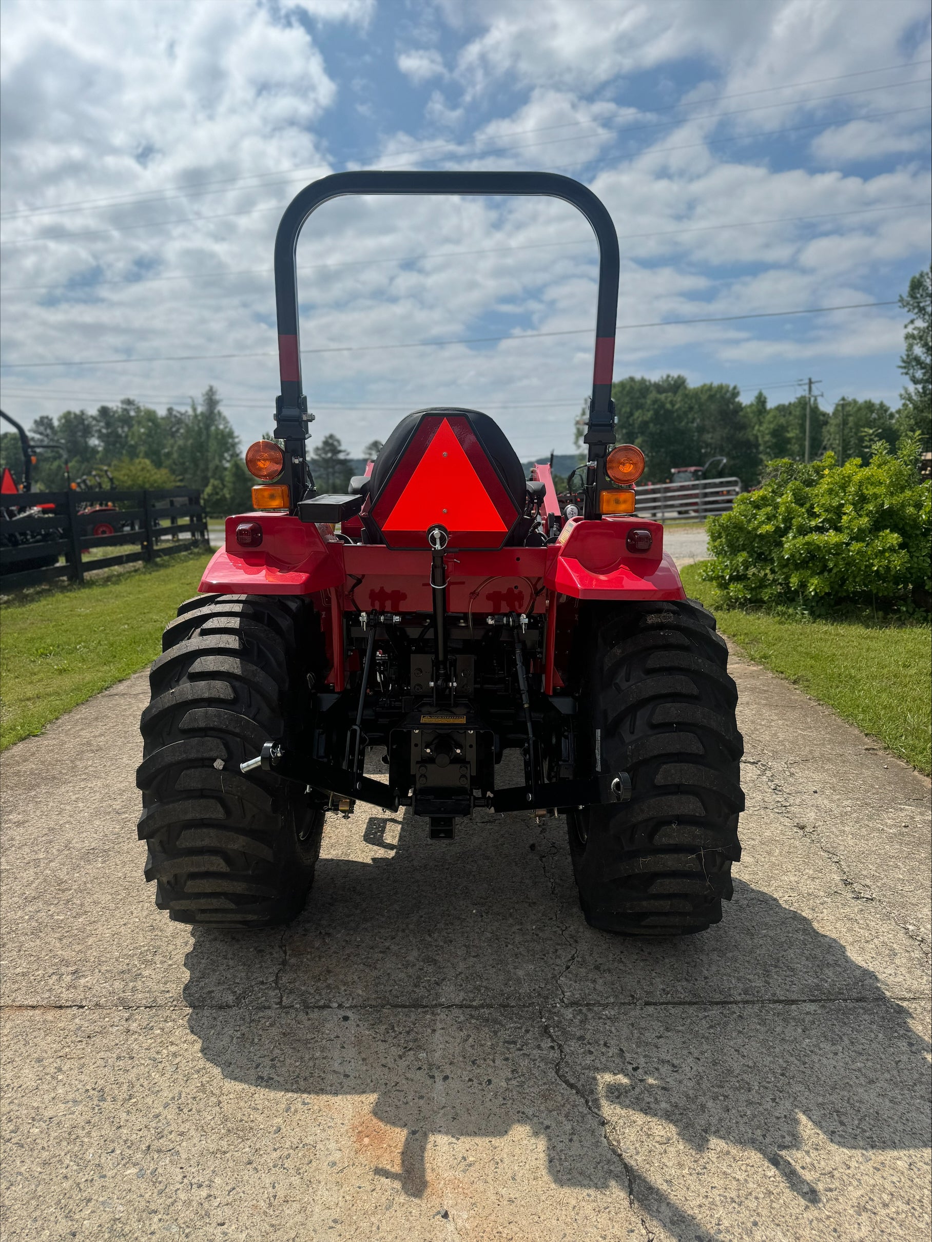 2024 Mahindra 1626